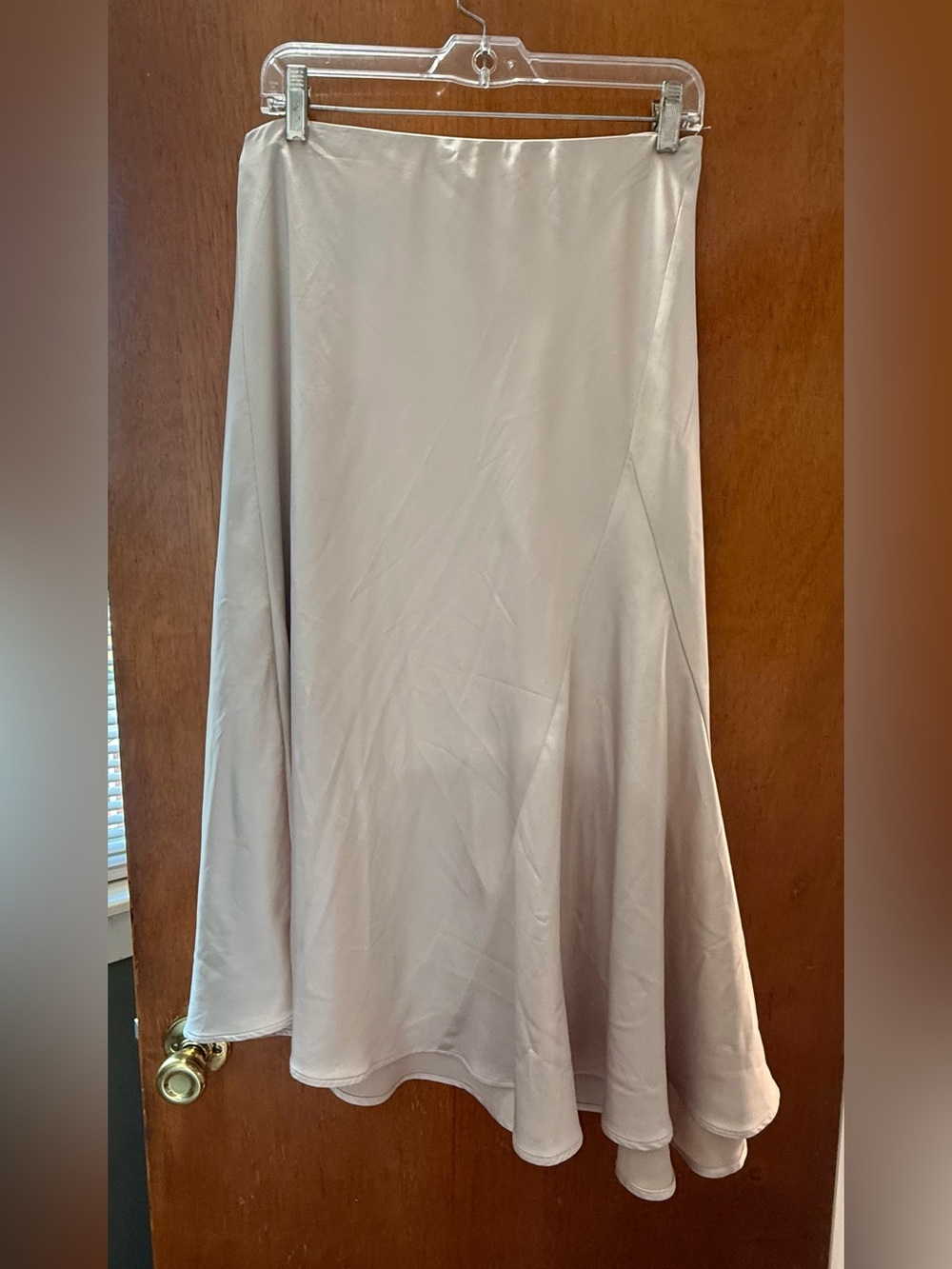 Express CreamSatin A-Line Midi Skirt M